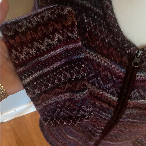Peruvian Connection 100% Alpaca Wool
Cardigan Sweater Size S Handmade Soft Warm - Picture 7 of 15